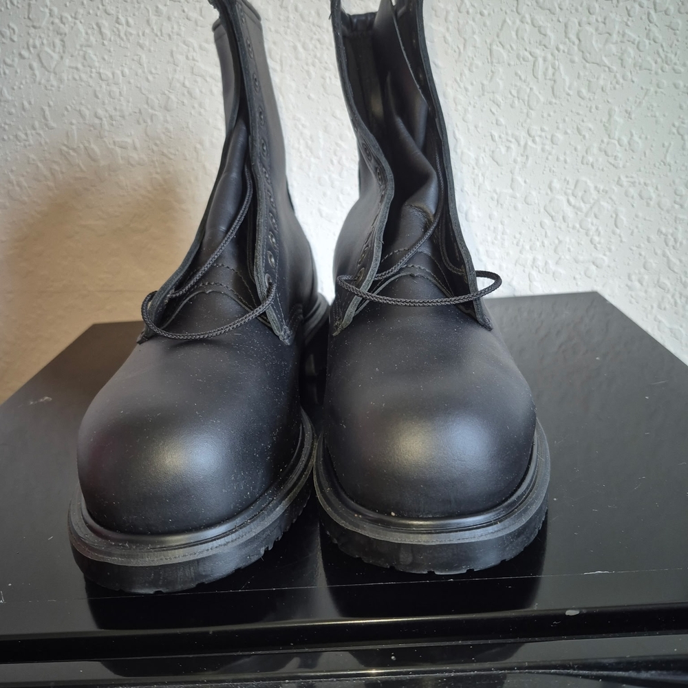 Black Leather Steel Toe Boots with Lace-Up Design